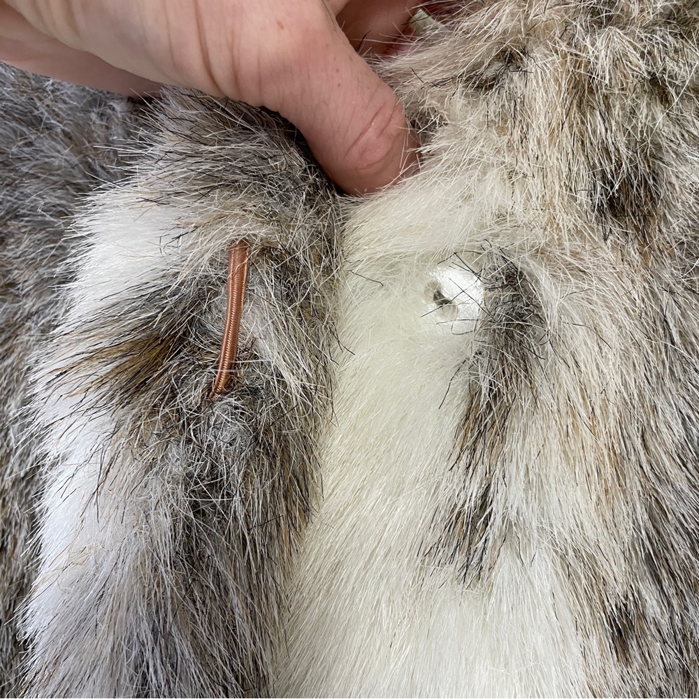 Style VI Ltd. Vintage Fur Coat Faux Fur - Picture 8 of 9